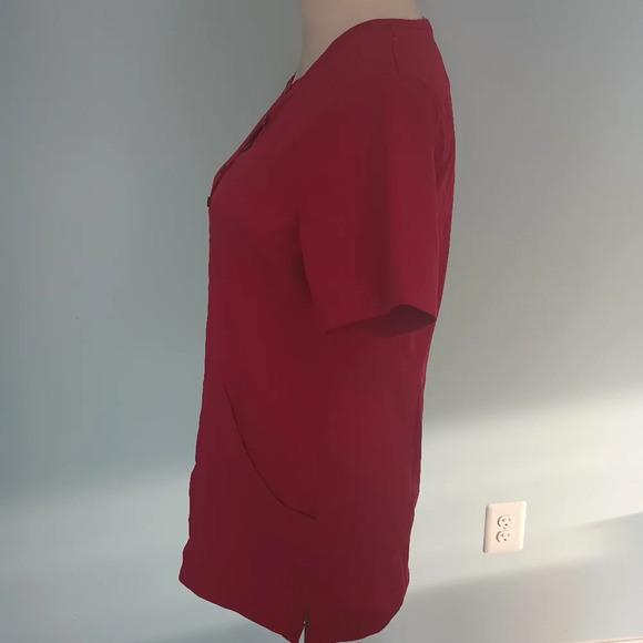Dansko ladies healthcare scrub top size small - Picture 3 of 5
